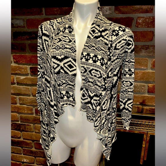 Aztec Print Cardigan - Picture 1 of 4